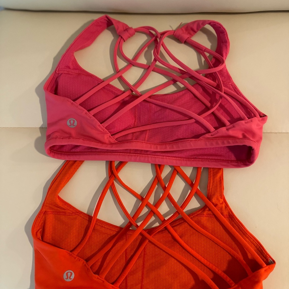 Lululemon free to be bras